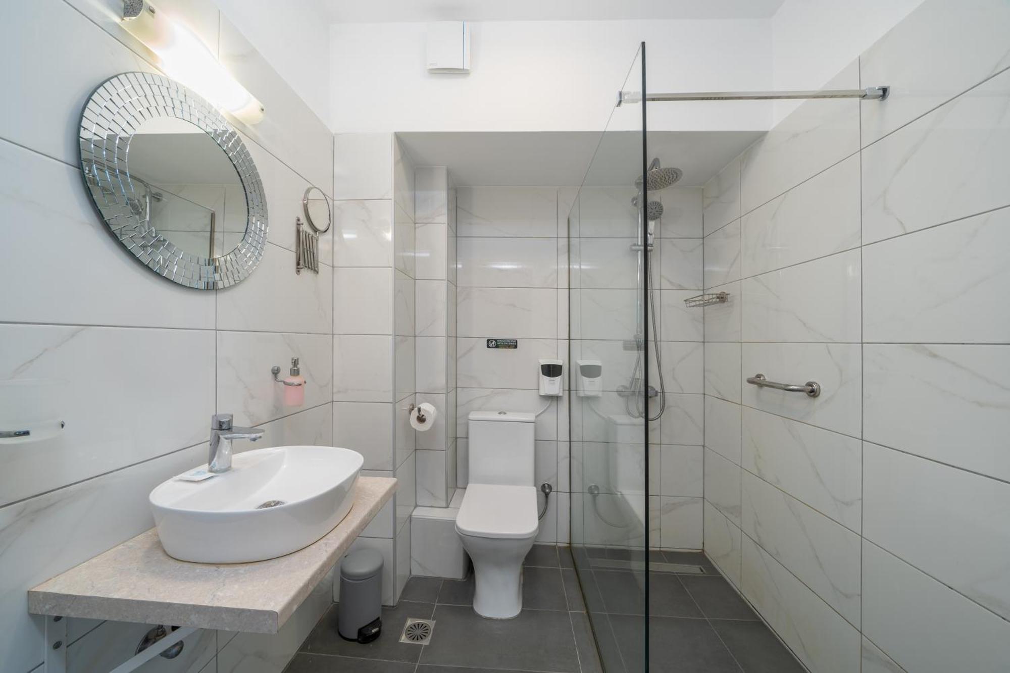Stella Hotel Apartments ฟิสคาร์โด ภายนอก รูปภาพ