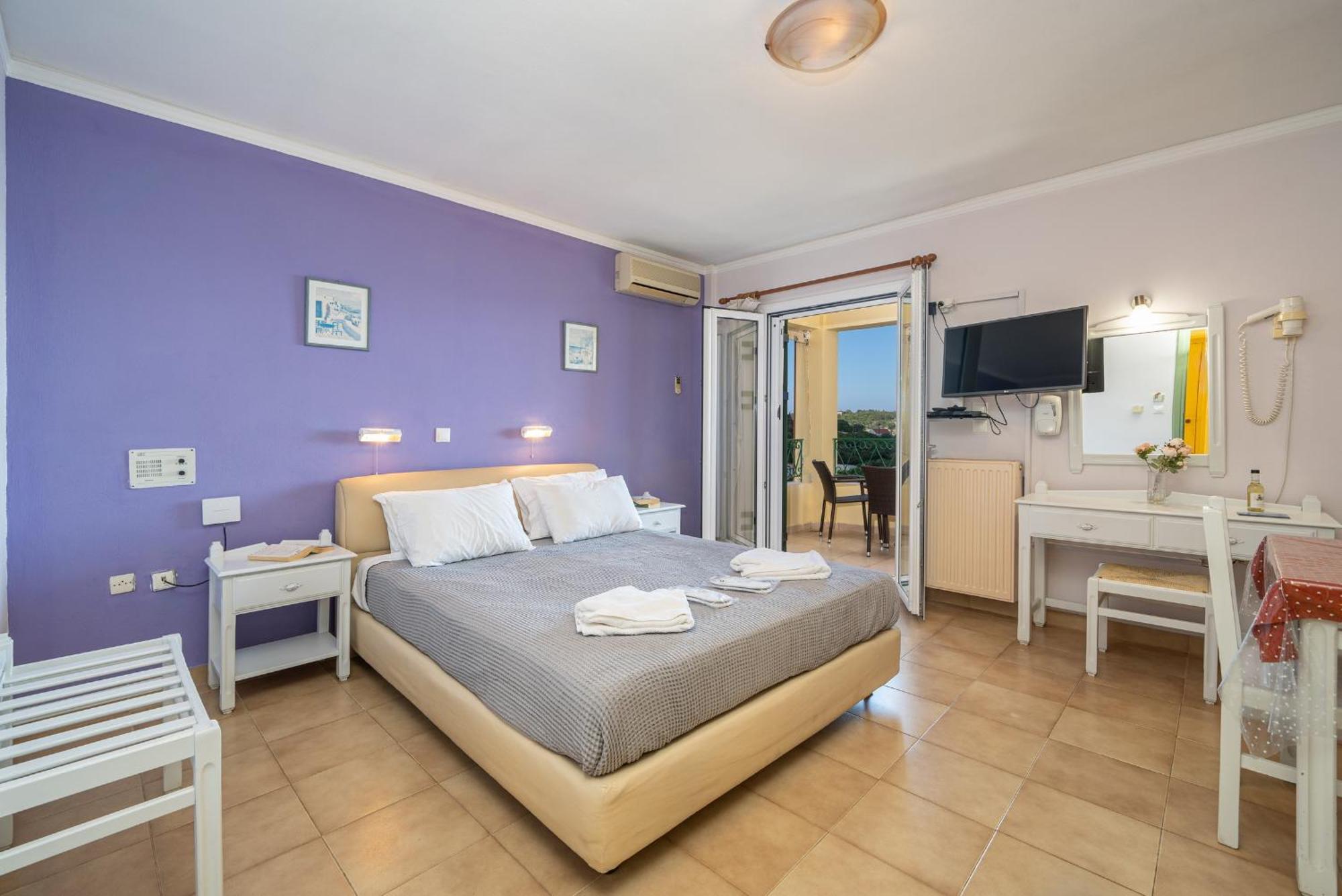 Stella Hotel Apartments ฟิสคาร์โด ภายนอก รูปภาพ